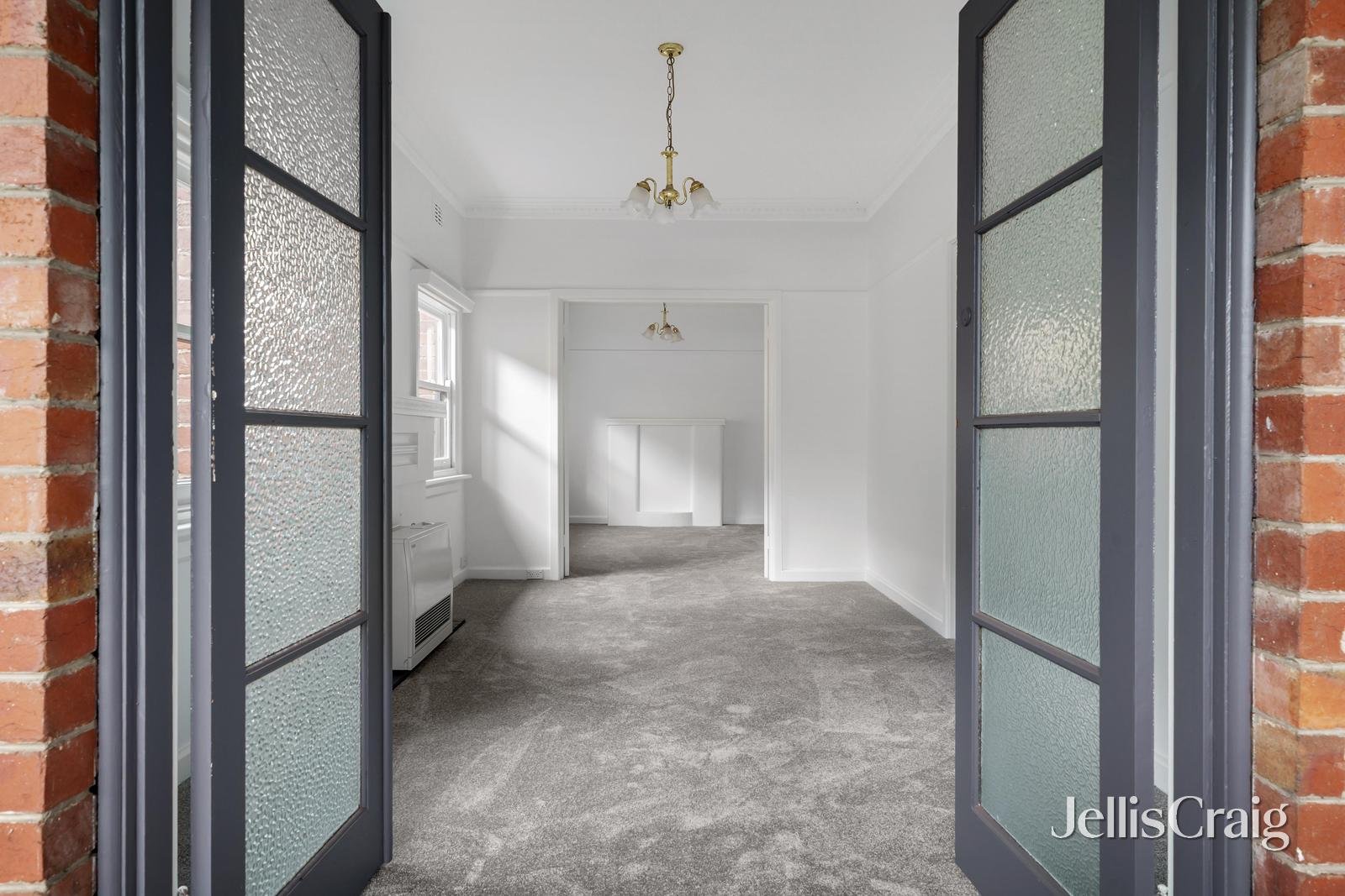 128 Mckinnon Road, Mckinnon image 5