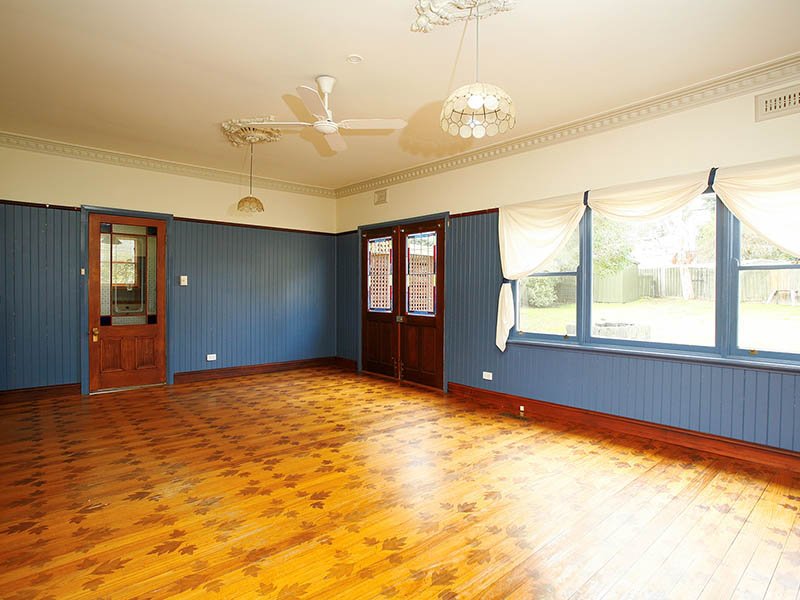 128 Mt Dandenong Road, Ringwood East image 3