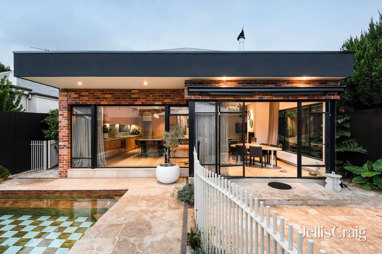 128 Park Street, St Kilda West image 1