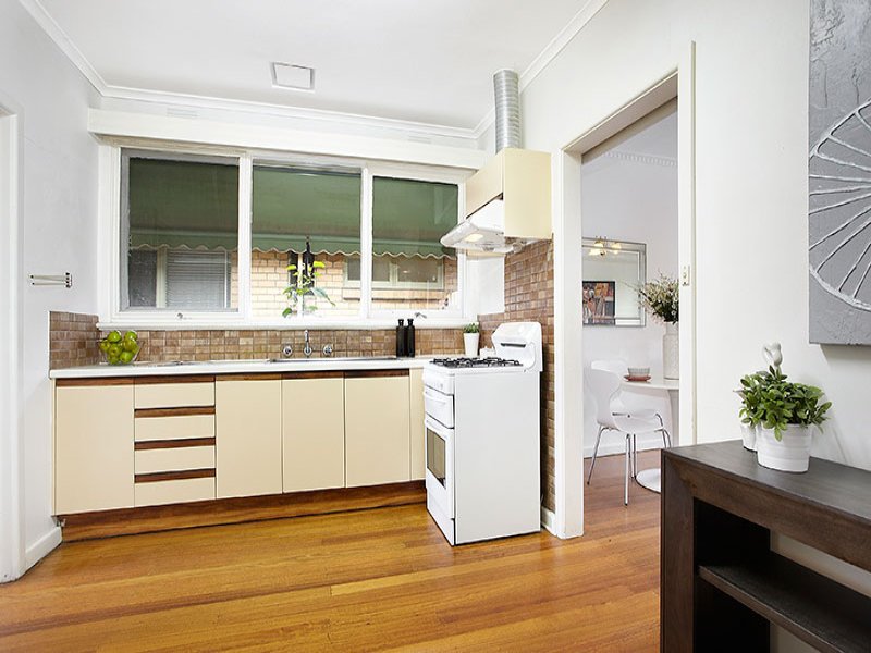 12/8 Parring Road, Balwyn image 4