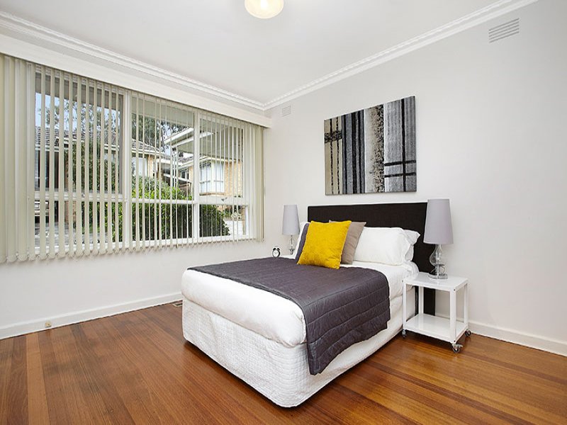 12/8 Parring Road, Balwyn image 5