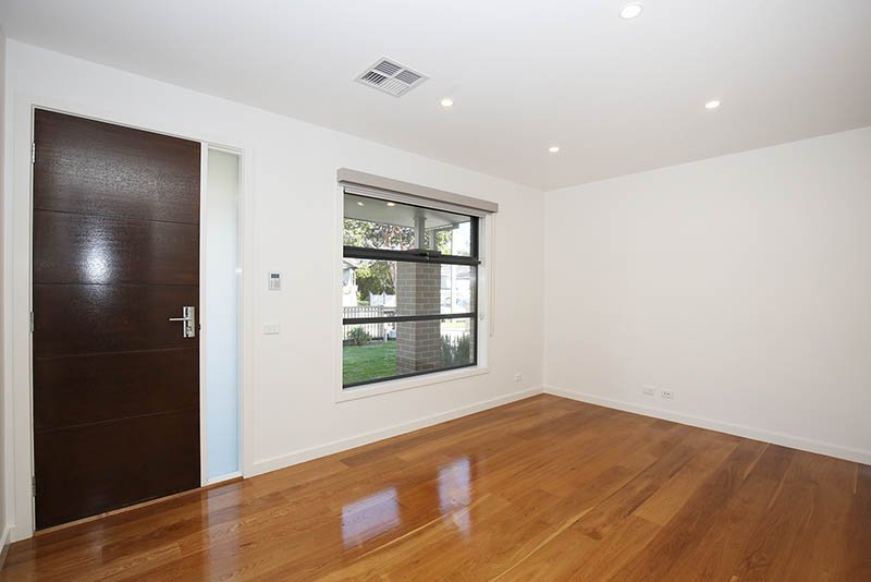 1/28 Pendle Street, Box Hill image 10