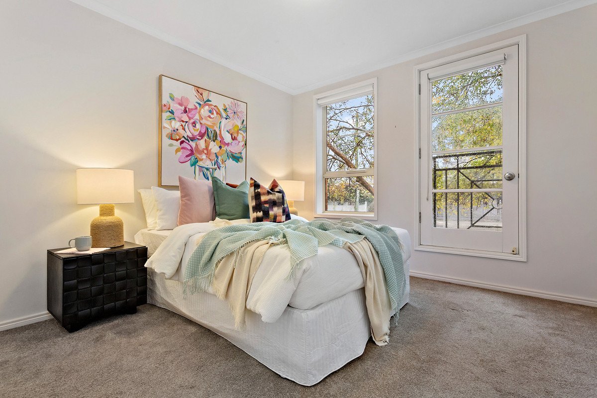 1/28 Pine Street, Hawthorn image 4
