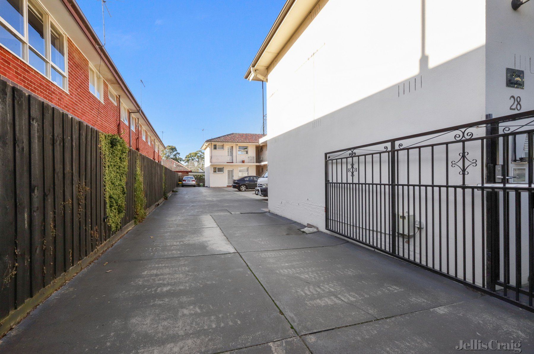 1/28 Ross Street, Northcote image 7