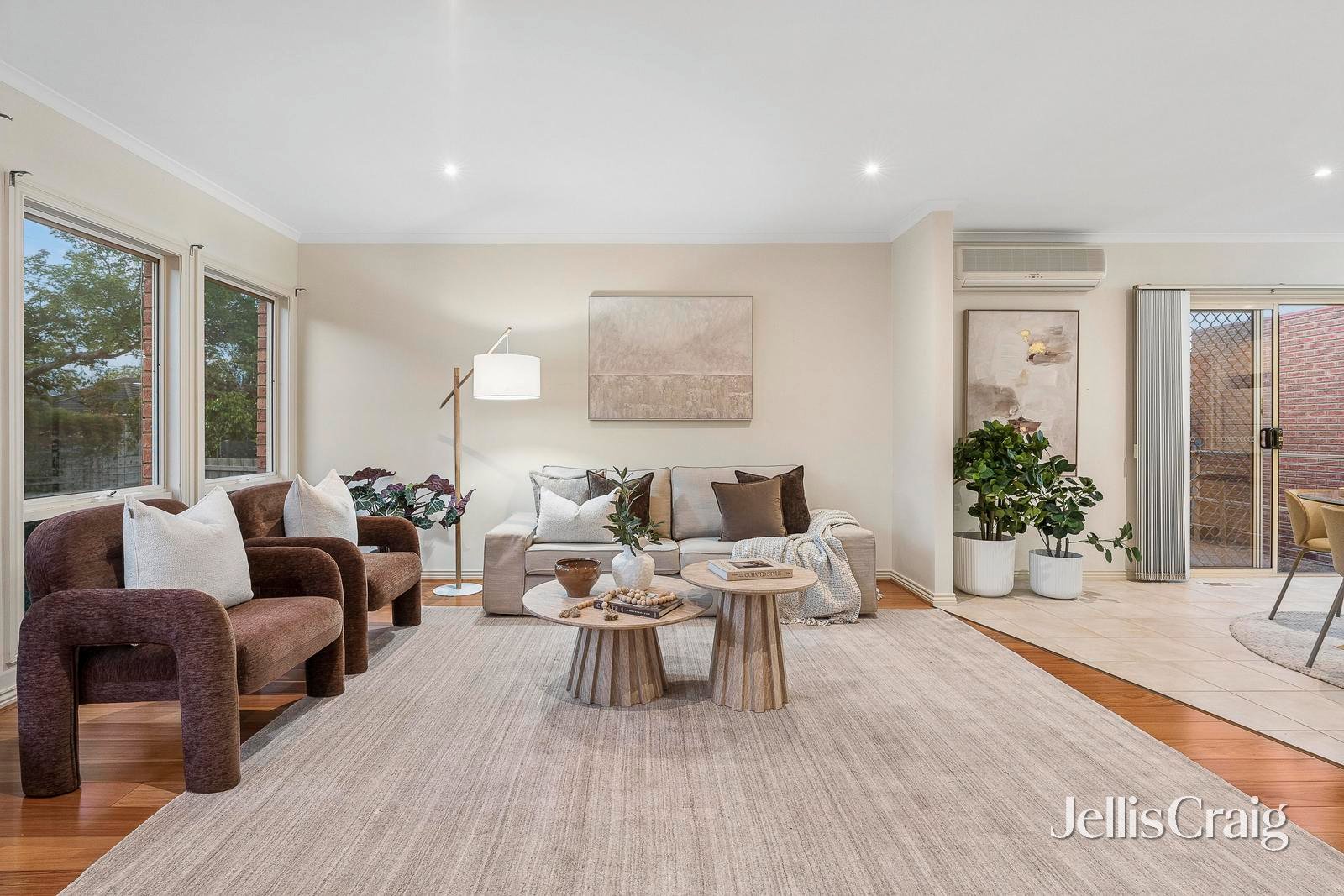 1/28 Tibrockney Street, Highett image 2