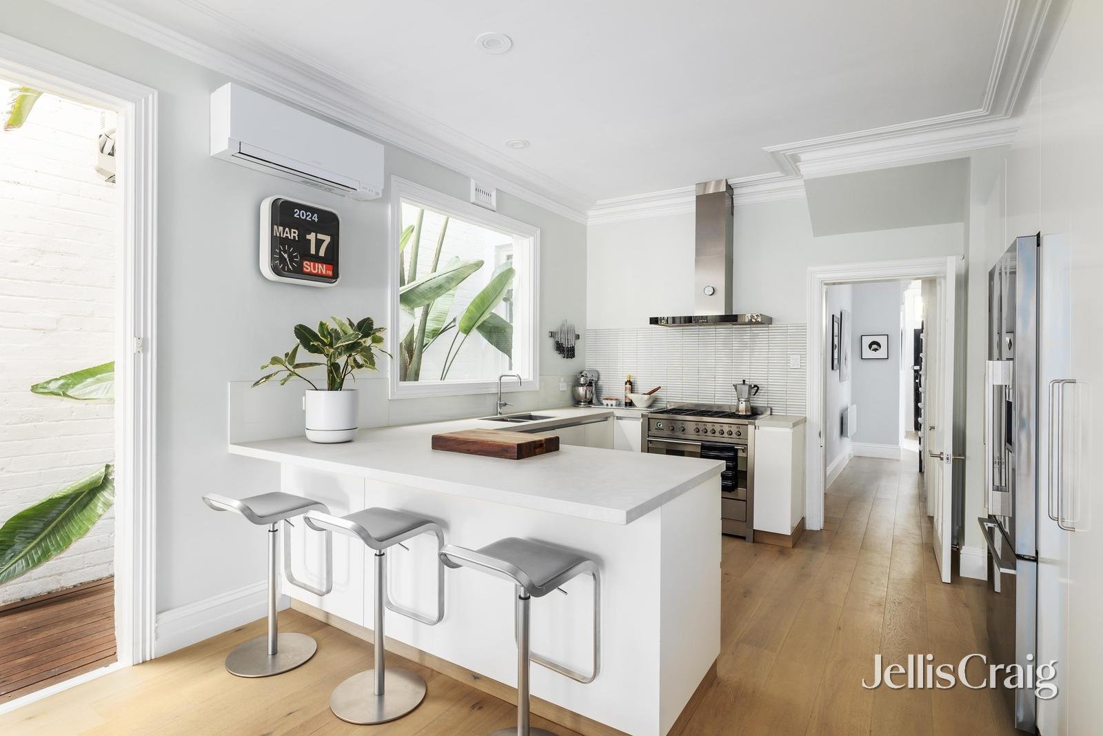 128 Victoria Avenue, Albert&nbsp;Park image 6