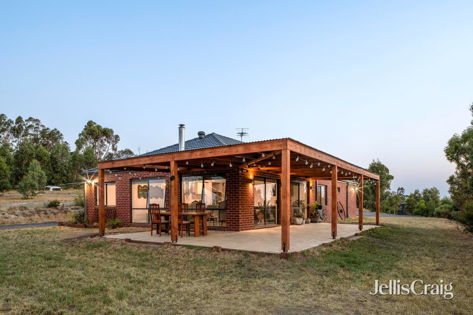 128 Wills Road, Whittlesea image 16