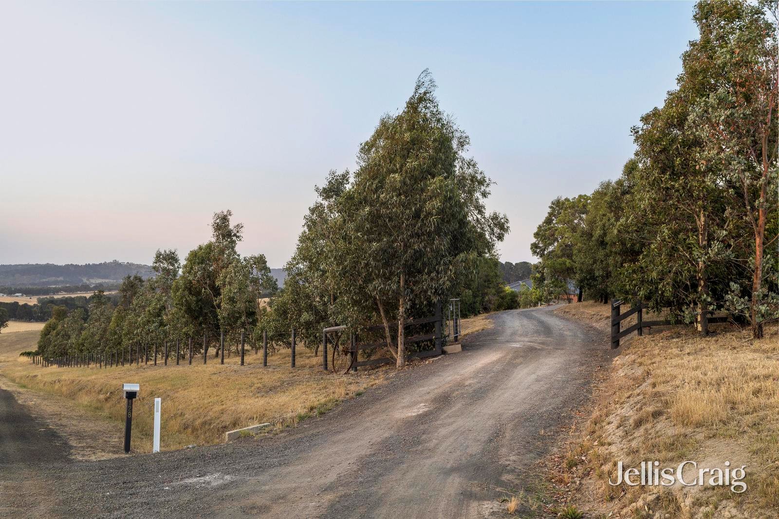 128 Wills Road, Whittlesea image 20