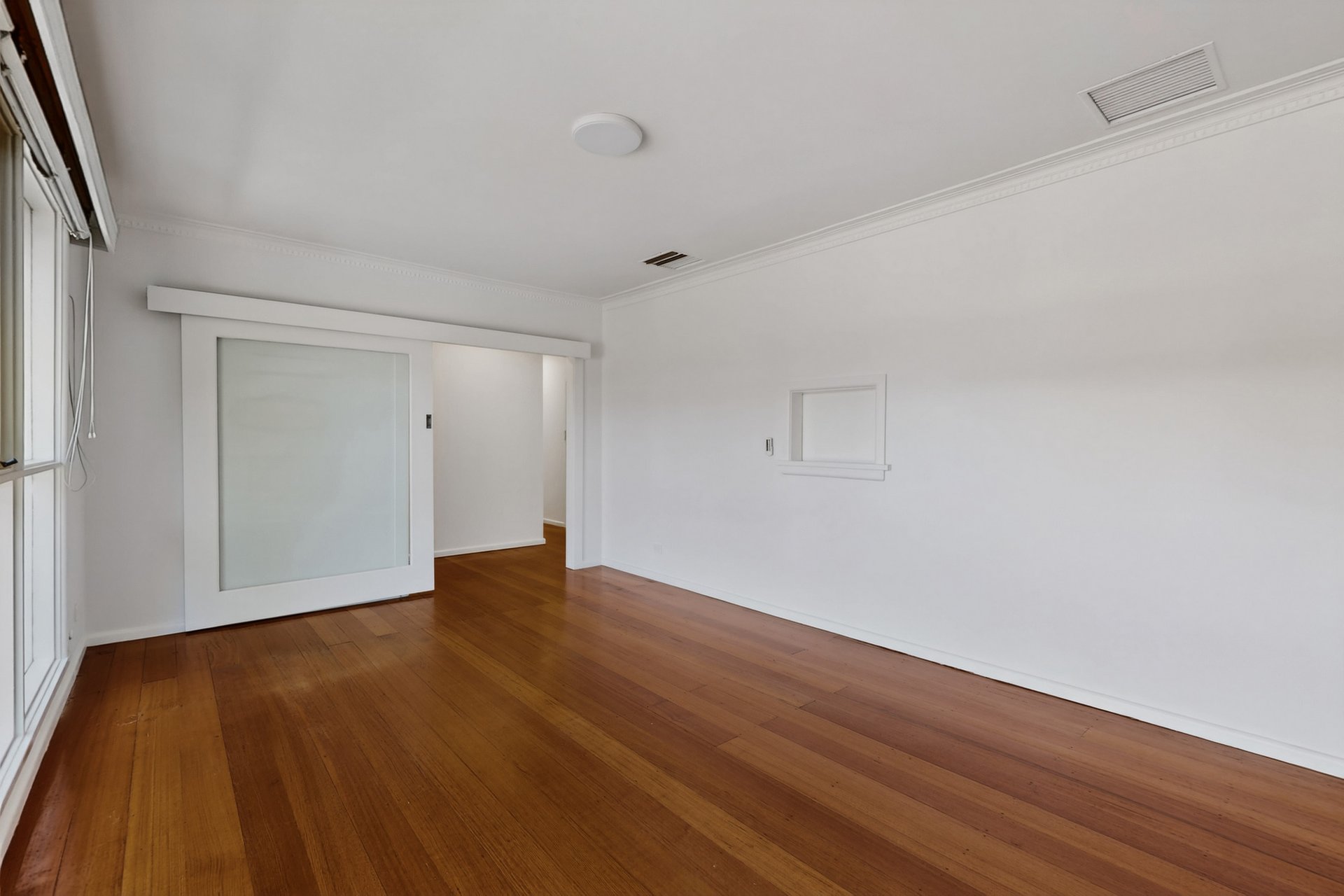 1/280 Barkly Street, Elwood image 7