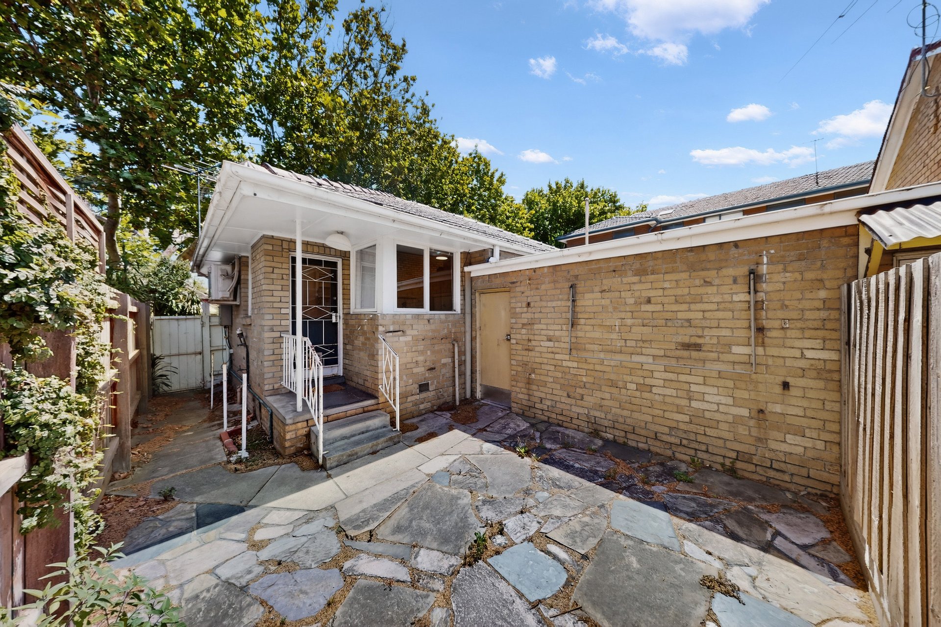 1/280 Barkly Street, Elwood image 10