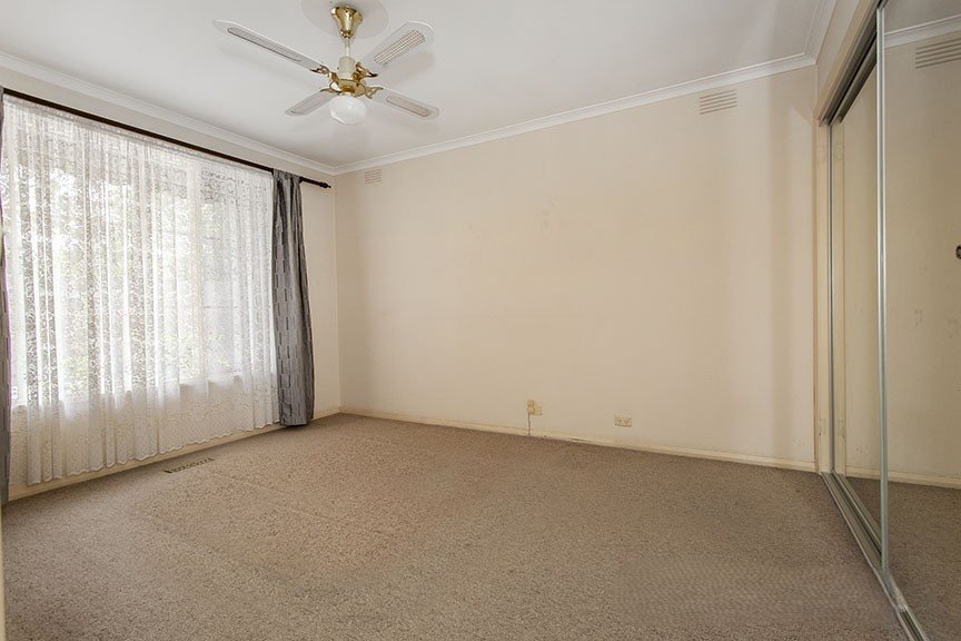 1/280 Lawrence Road, Mount Waverley image 2
