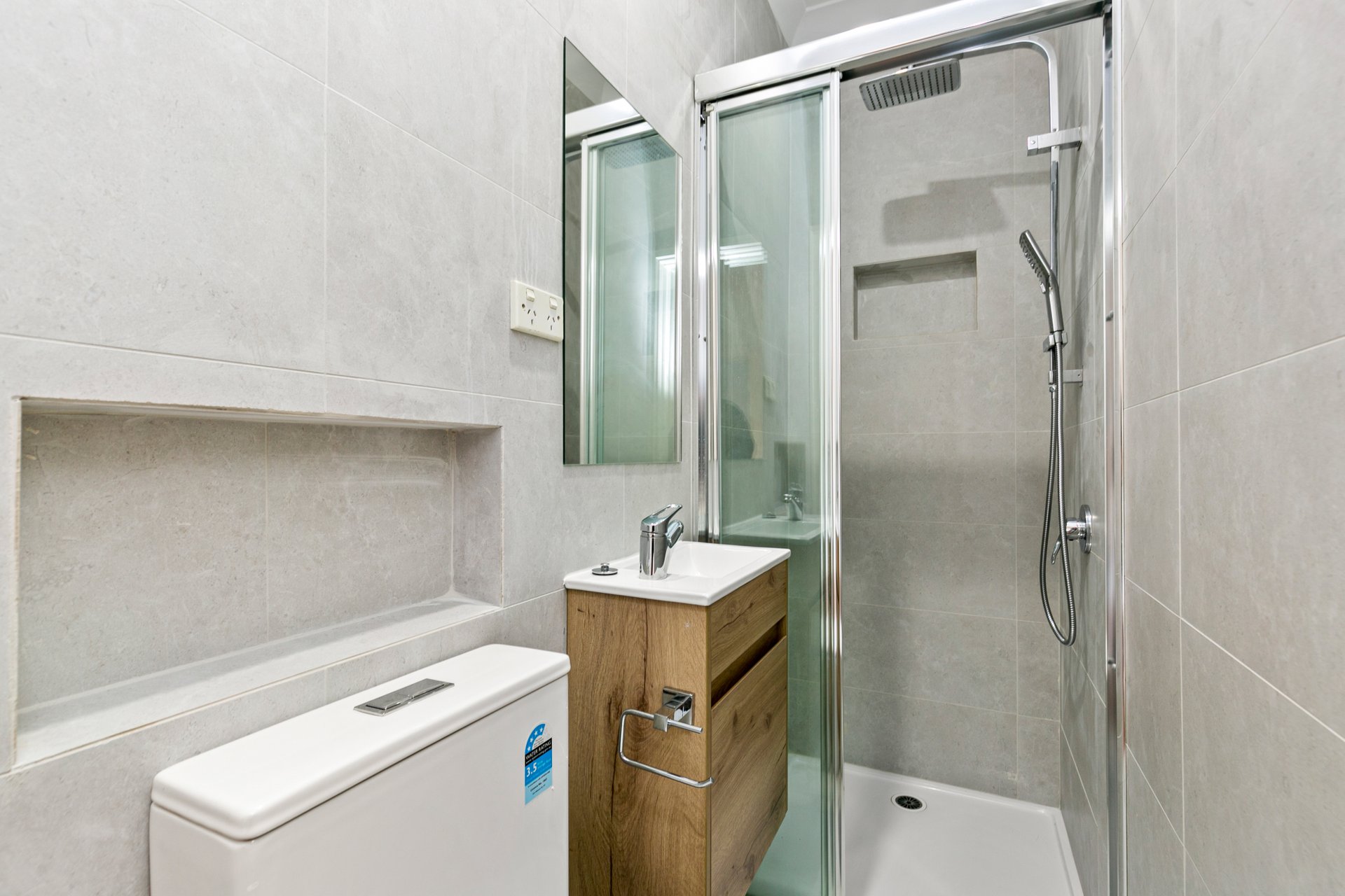 1/280 Springvale Road, Forest Hill image 4
