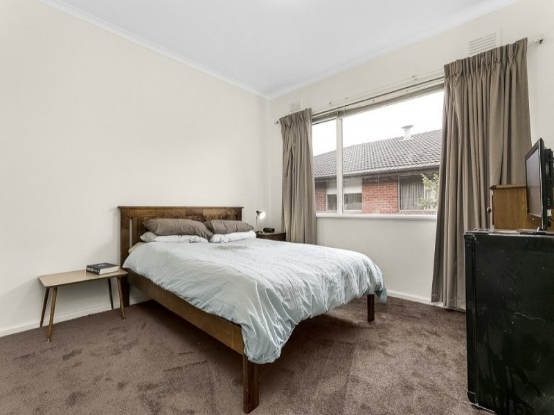 12/800 Warrigal Road, Malvern East image 6