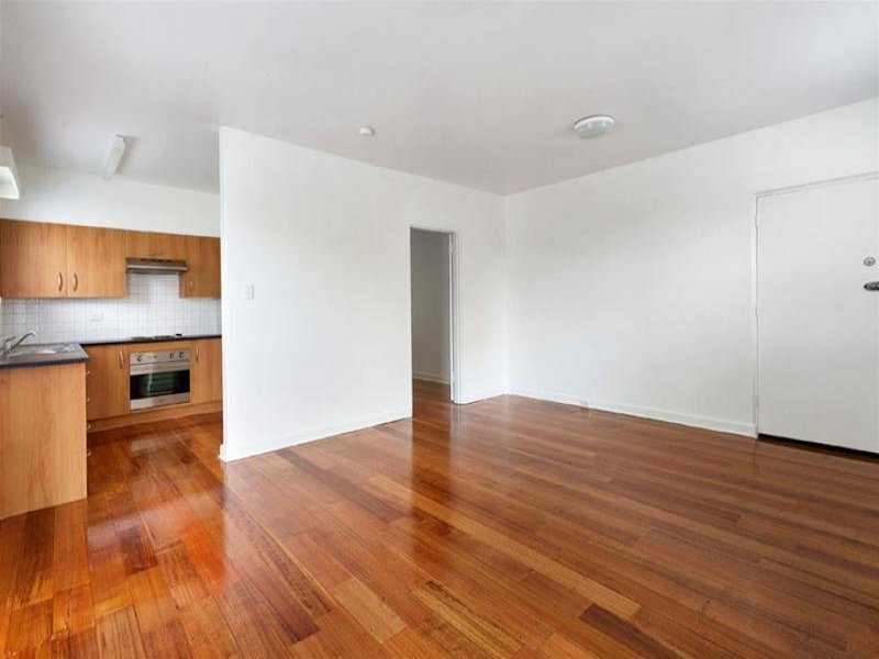 1/282 Riversdale Road, Hawthorn East image 2