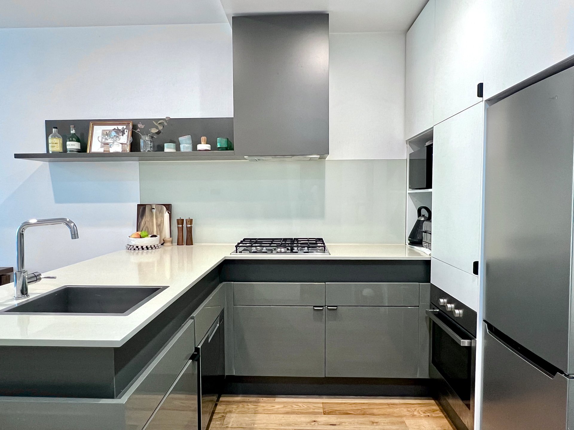 128/218 Bay Road, Sandringham image 2