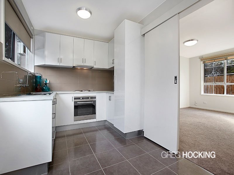 1/283 Williamstown Road, Yarraville image 4