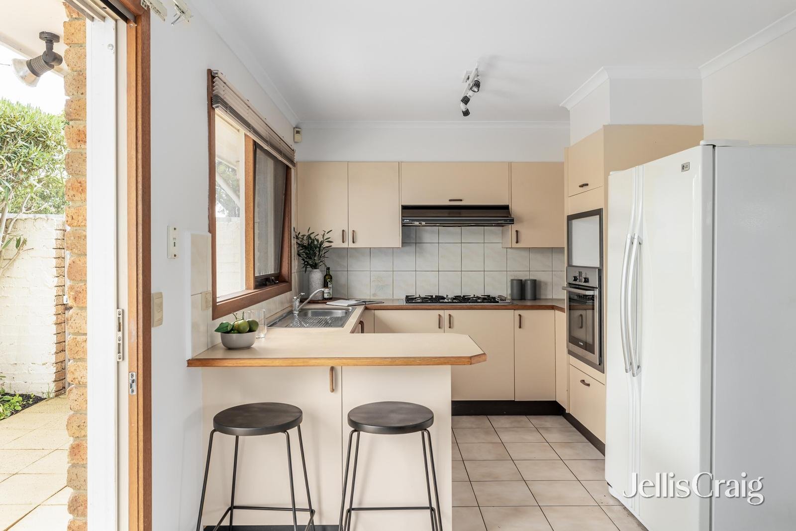 1/287 Koornang Road, Carnegie image 4