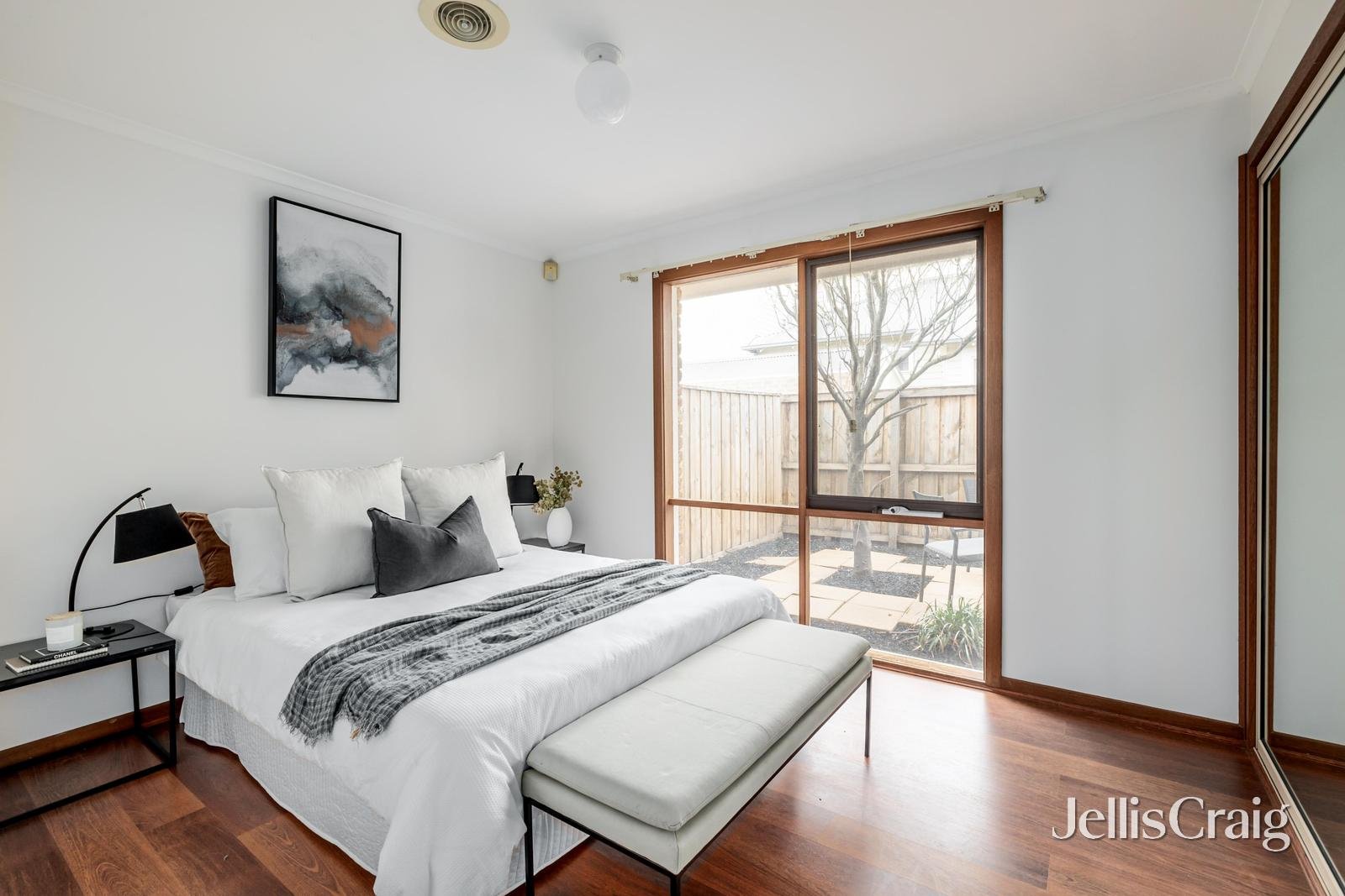 1/287 Koornang Road, Carnegie image 6