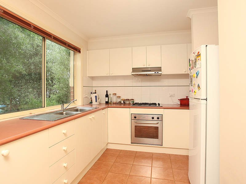 1/287 Mt Dandenong Road, Croydon image 3