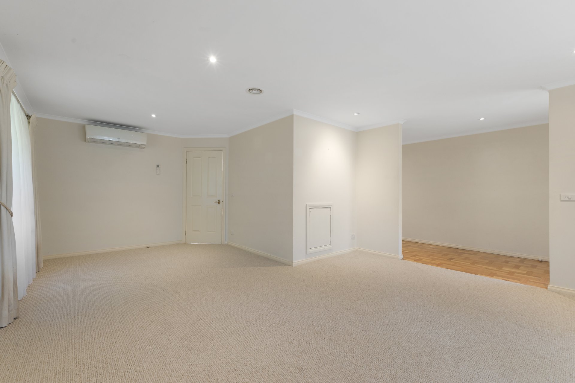 1/29 Adelaide Avenue, Mount Waverley image 2