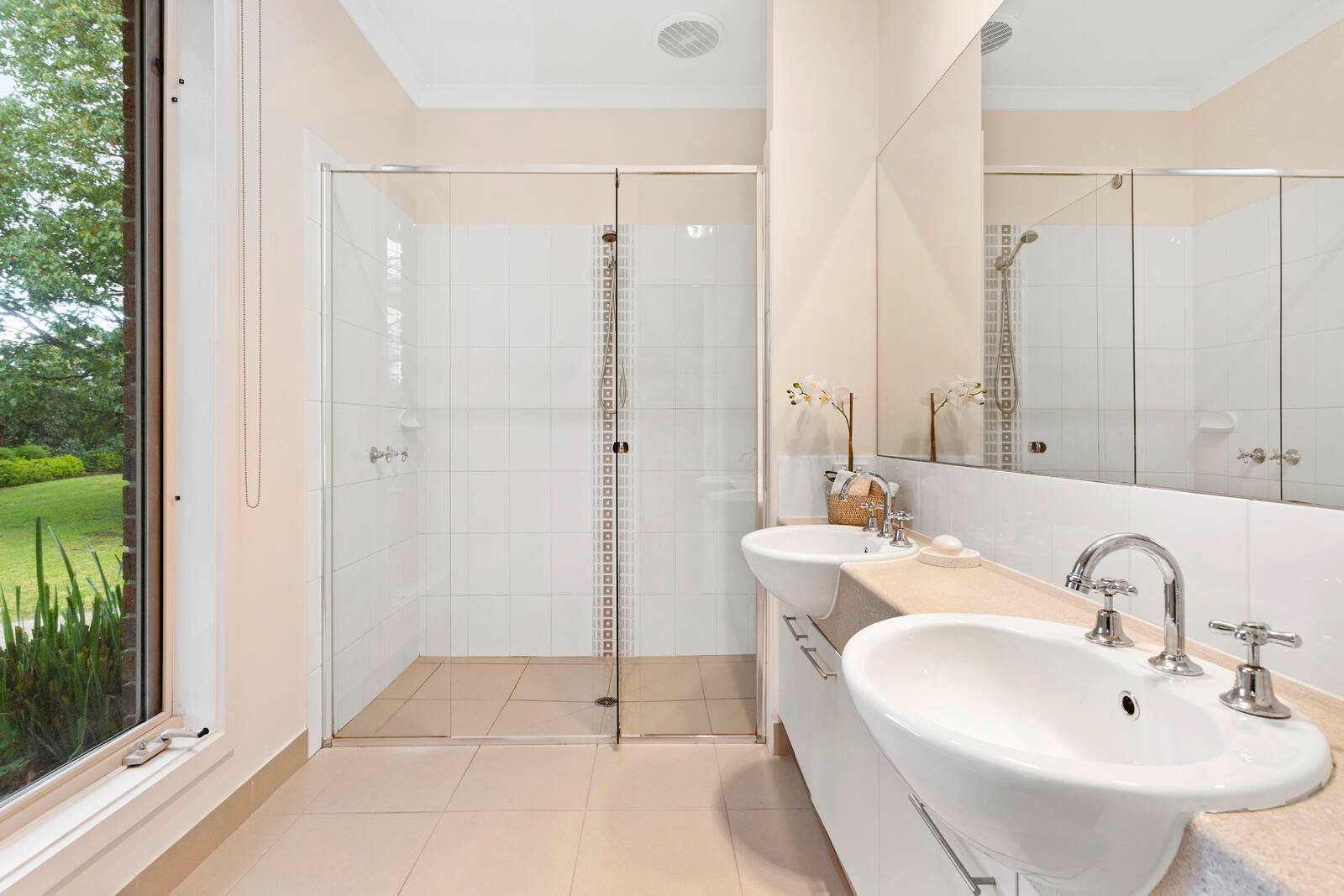 Property Gallery Thumbnail 7