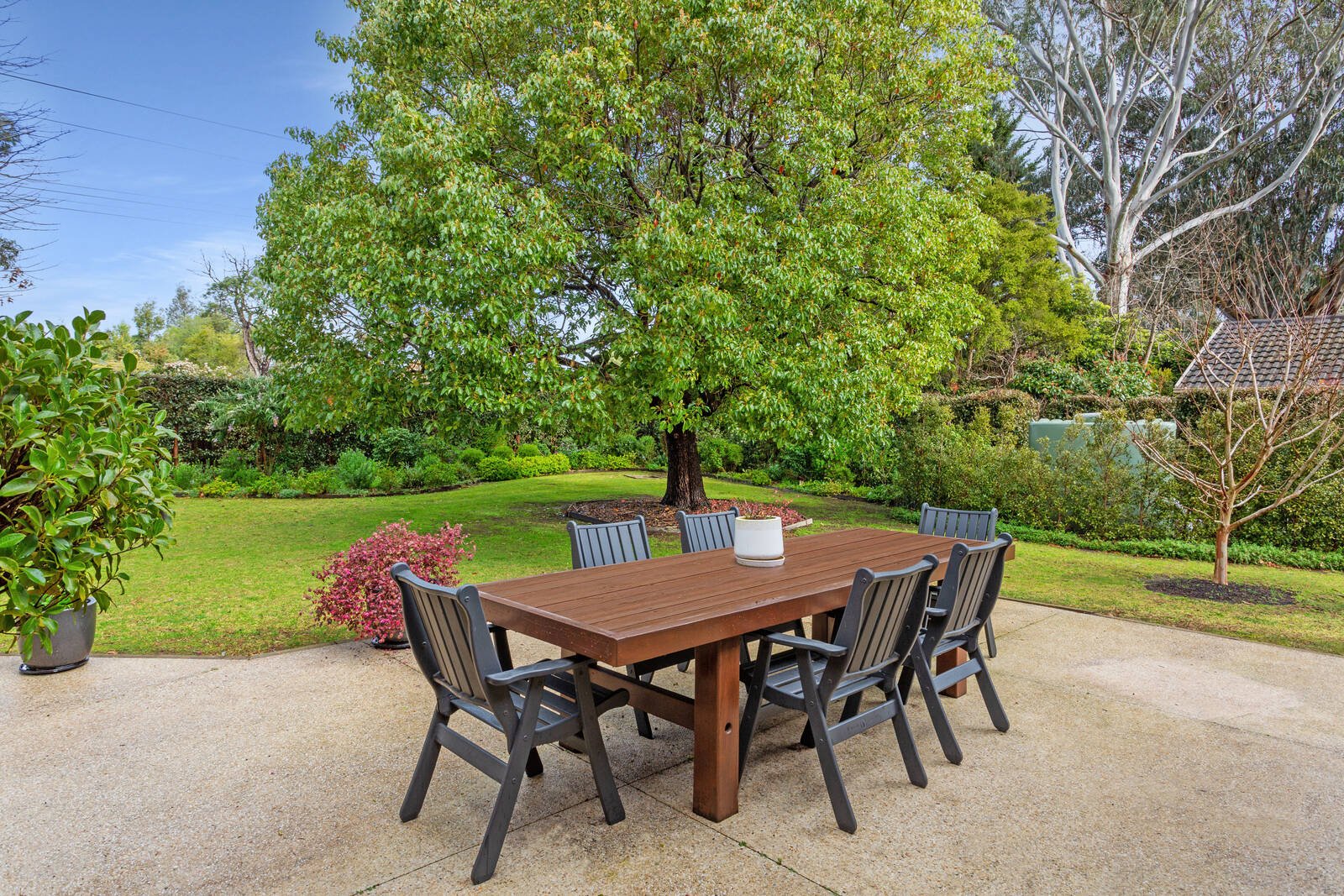 Property Gallery Thumbnail 9