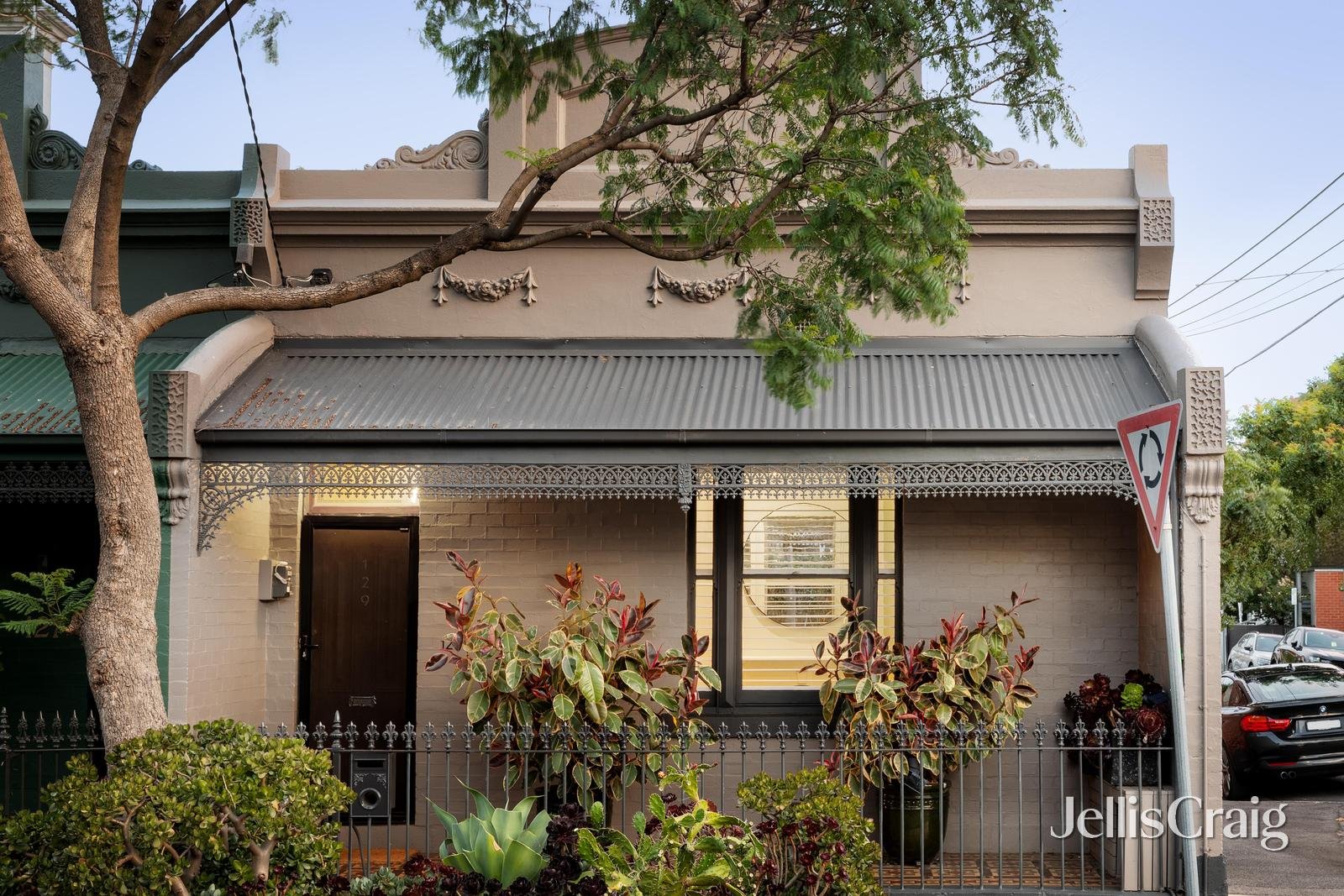 129 Brighton Street, Richmond image 1