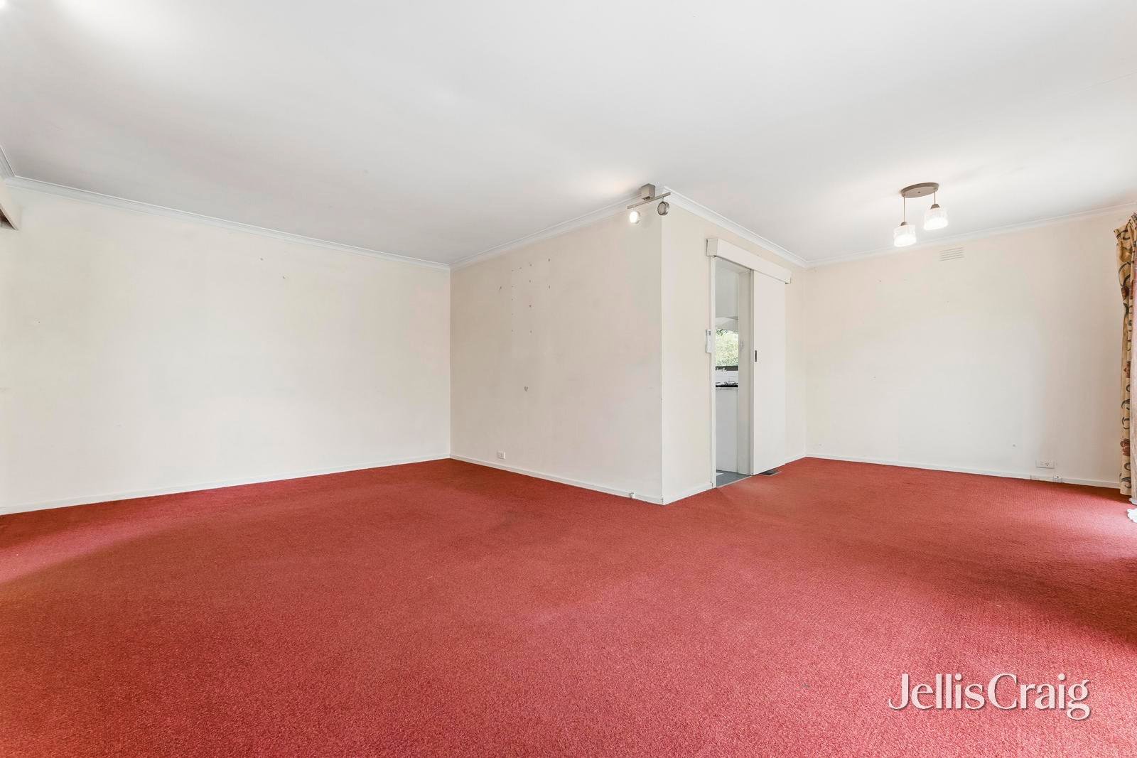 129 Brunswick Road, Mitcham image 4