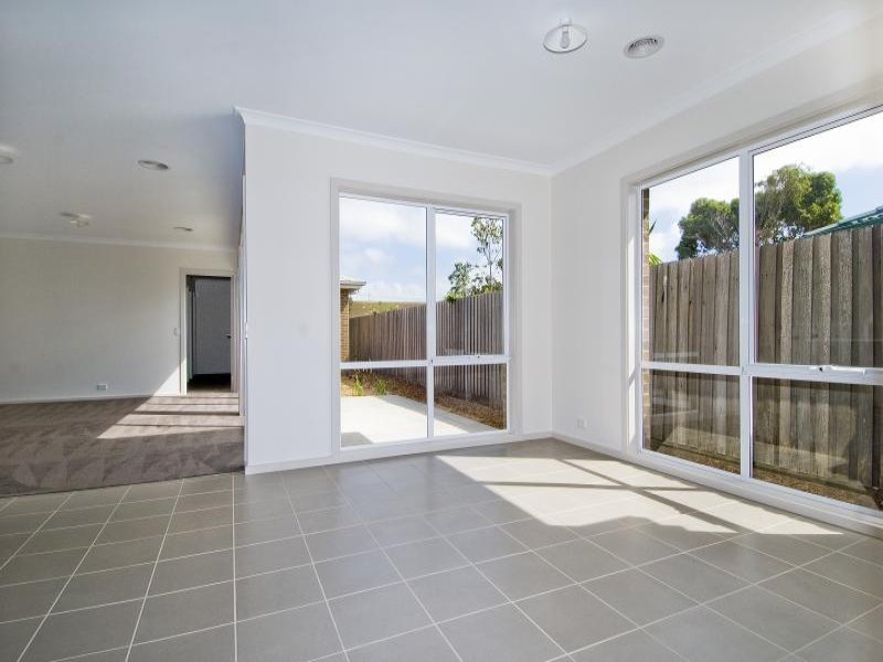 1/29 Christies Road, Leopold image 3