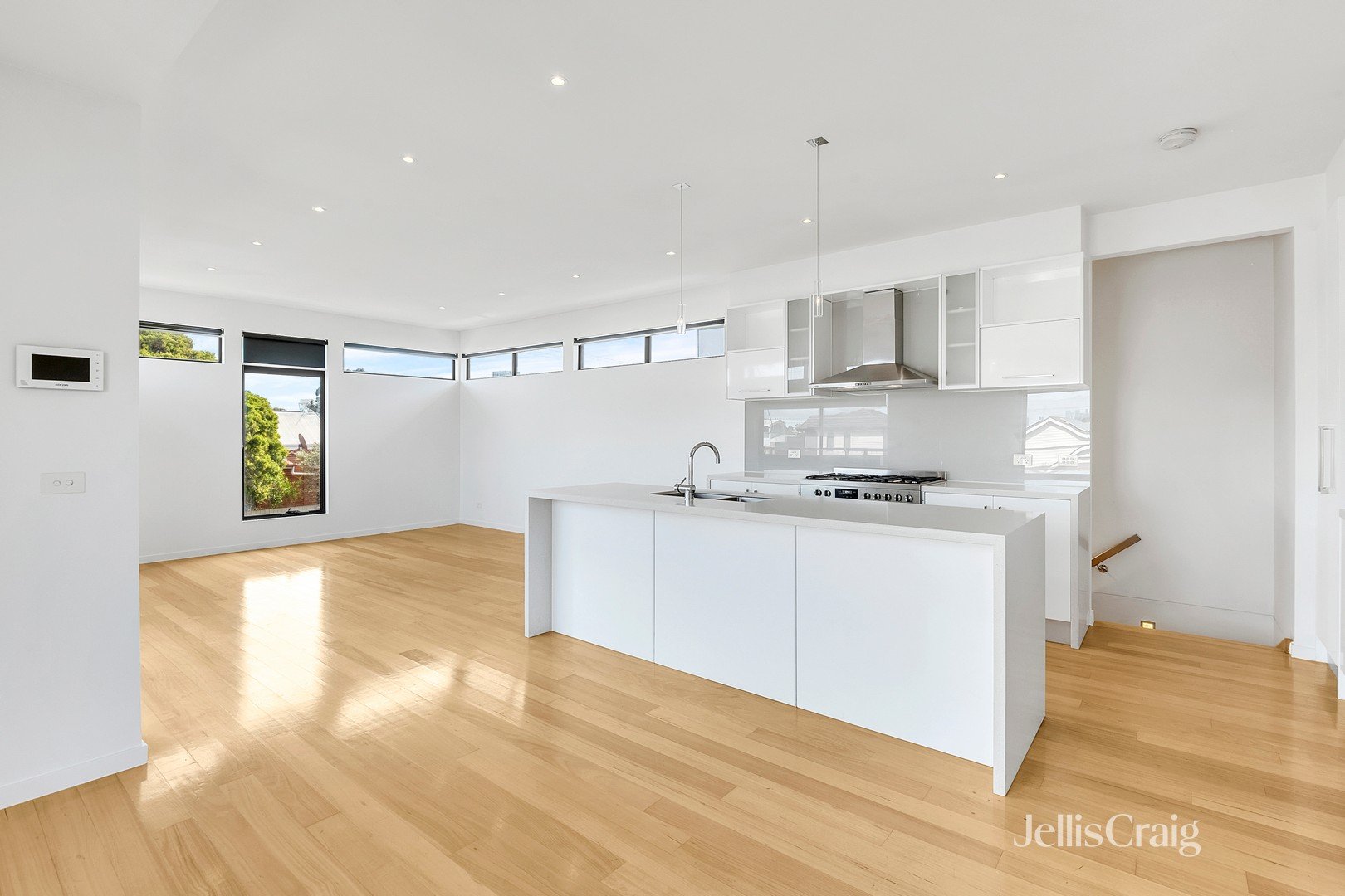 129 Donald Street, Brunswick image 4