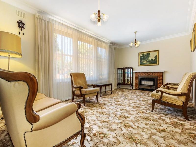 129 Dorking Road, Box Hill North image 3