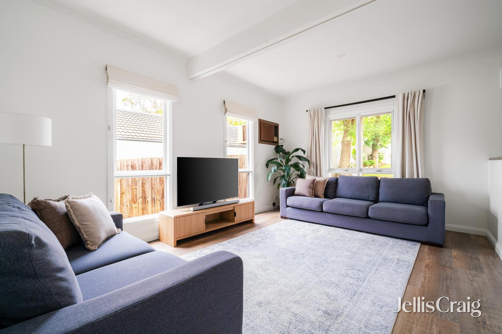129 Grand Boulevard, Montmorency image 3