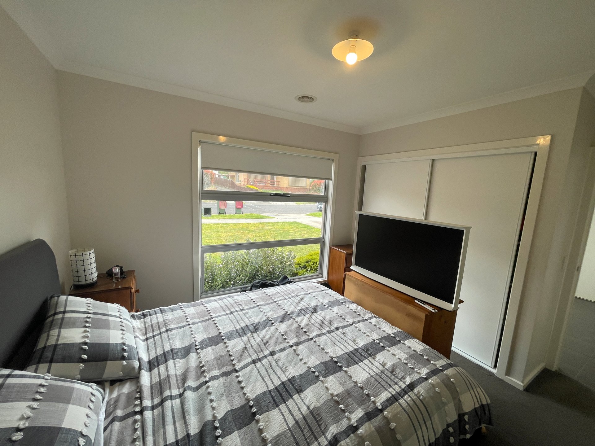 1/29 Griffen Street, Hamlyn Heights image 4