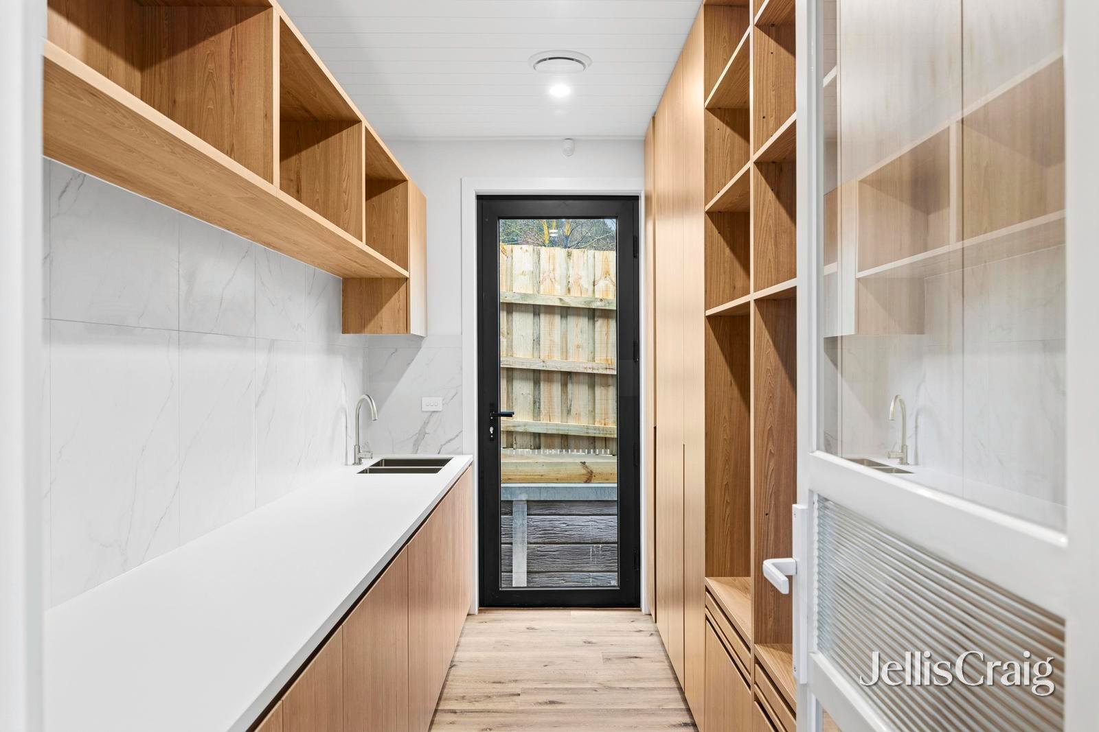 1/29 Hodge Street, Daylesford image 16