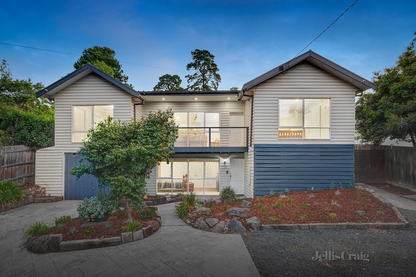 129 Karingal Drive, Briar Hill image 1