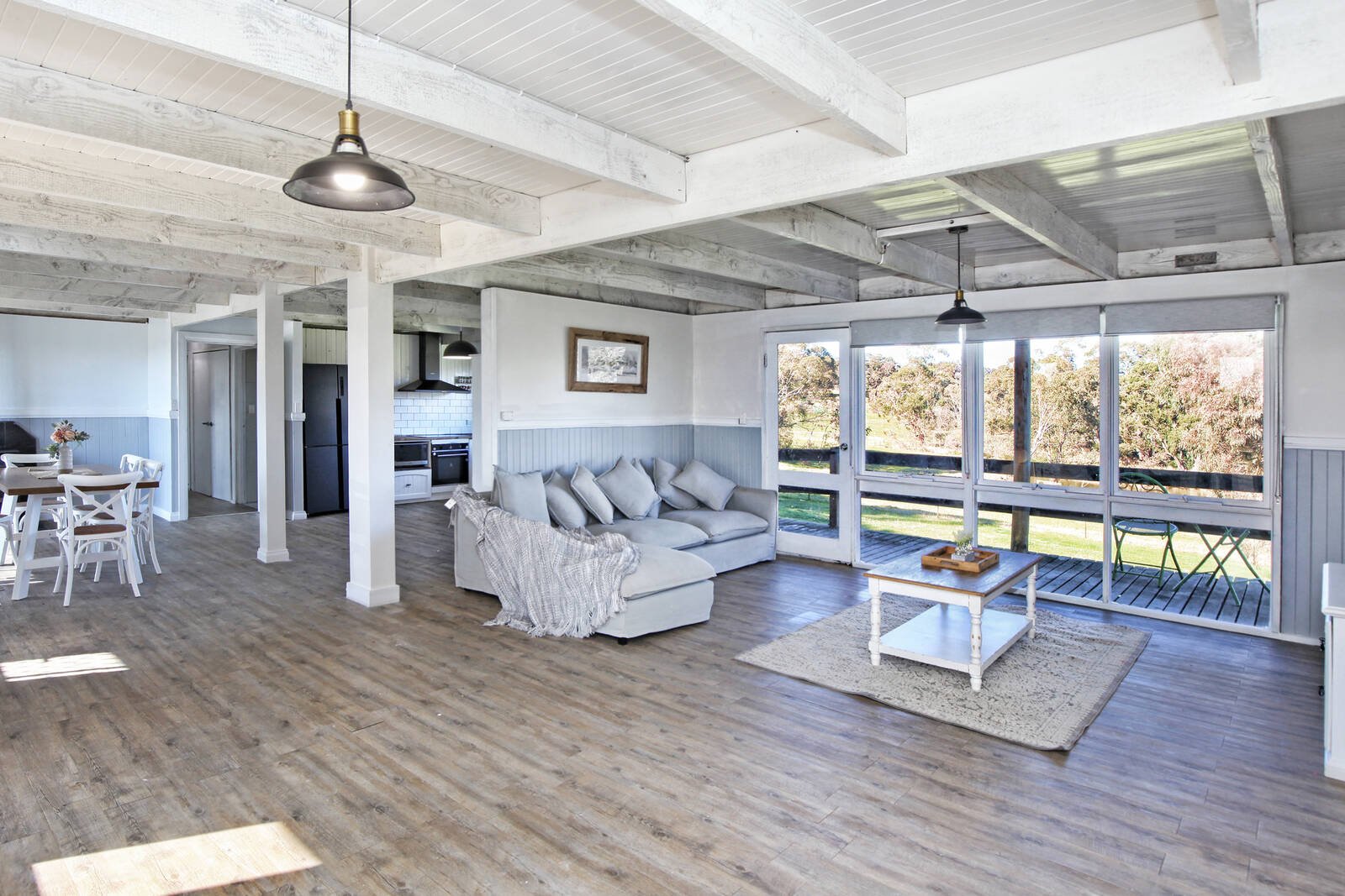 Property Gallery Thumbnail 12