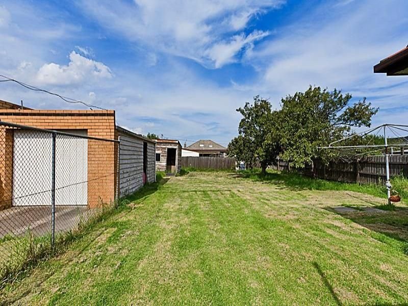 129 Millers Road, Altona North image 5