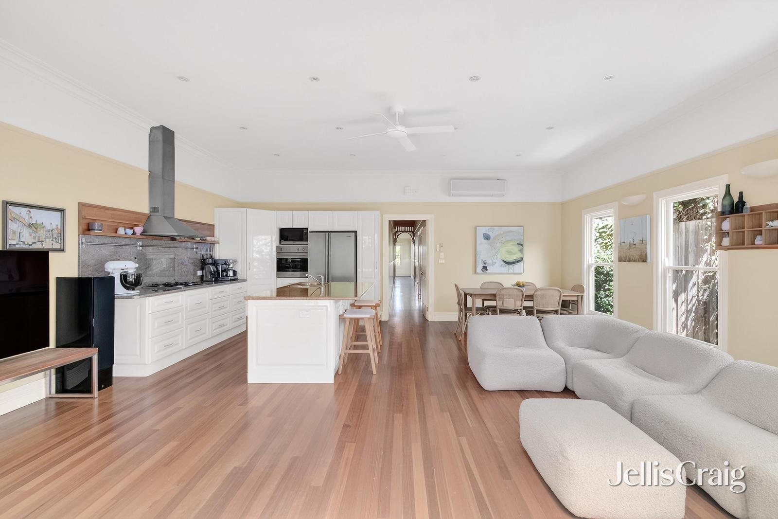 1/29 Walker Street, Rippleside image 5