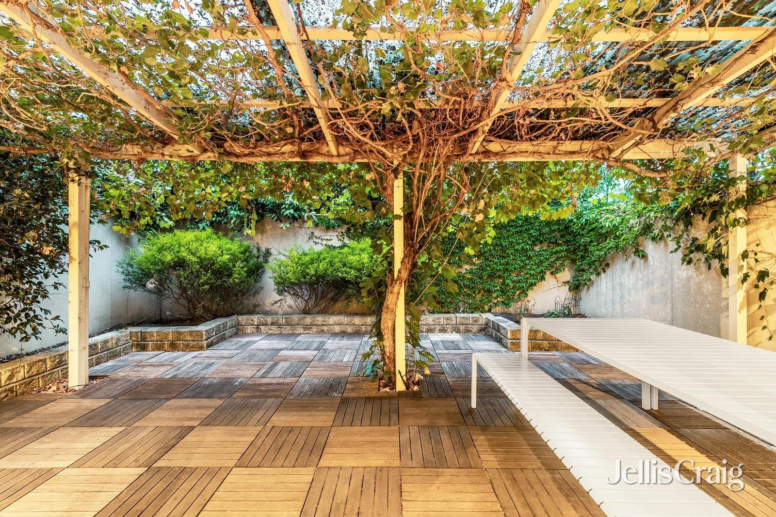 1/29 Walker Street, Rippleside image 7