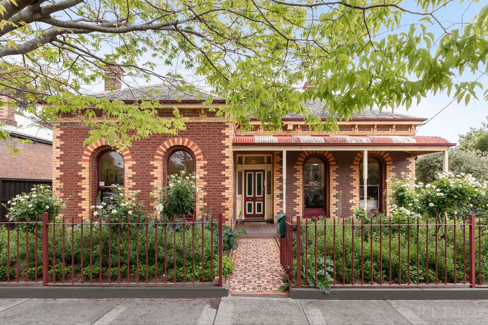 Property Gallery - Main Image
