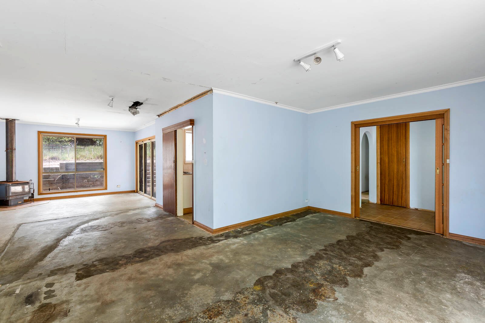 Property Gallery Thumbnail 7