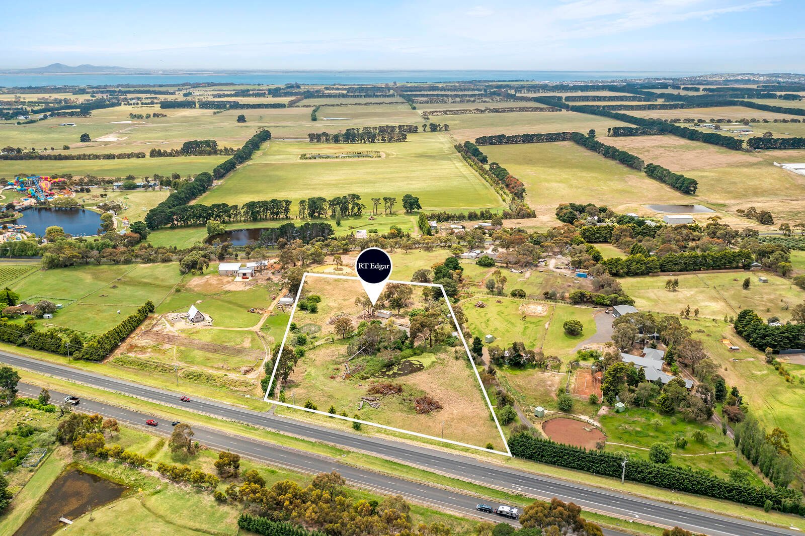 Property Gallery Thumbnail 12