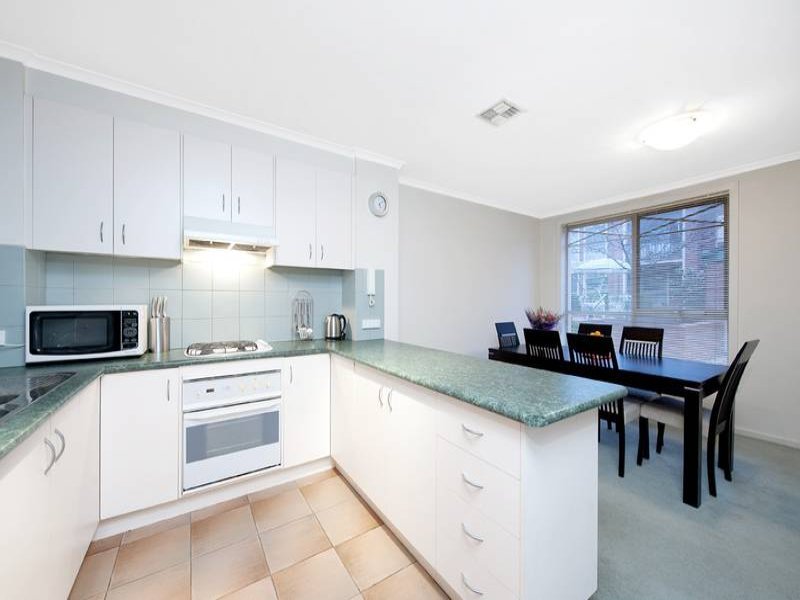 12/910 Canterbury Road, Box Hill South image 3
