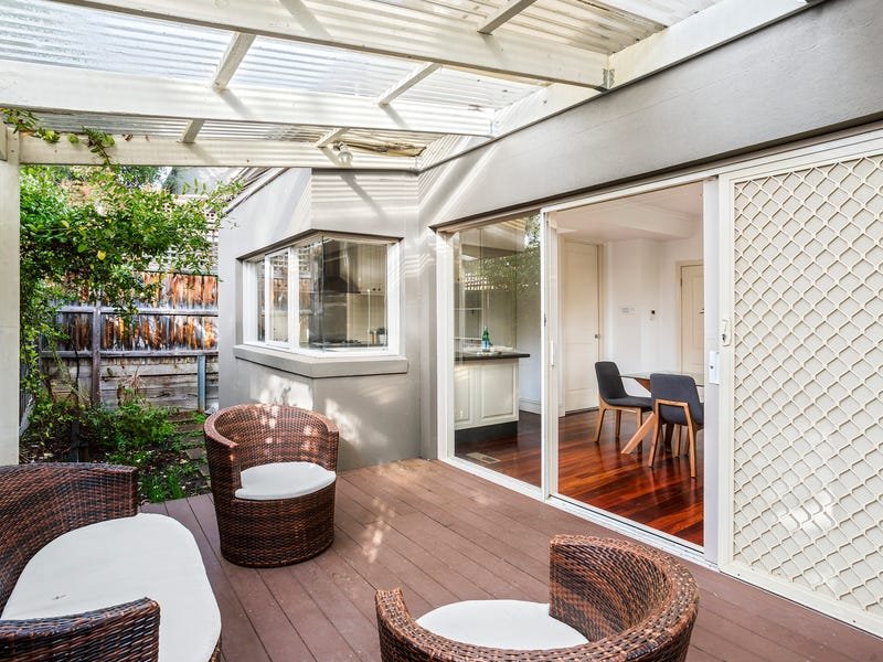 Property Gallery Thumbnail 3