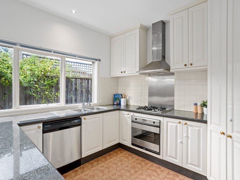 Property Gallery Thumbnail 4