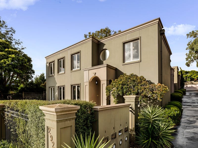 Property Gallery Thumbnail 8