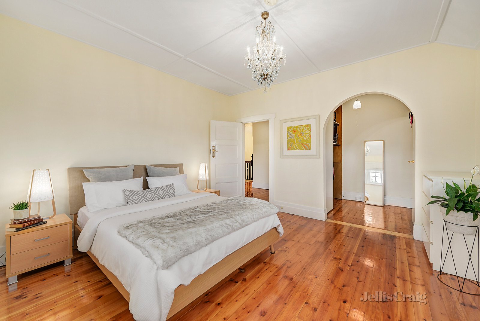 1292 Toorak Road, Camberwell image 4