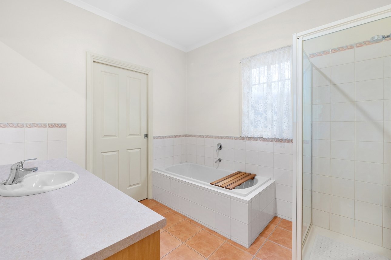 1/293 Torquay Road, Grovedale image 5