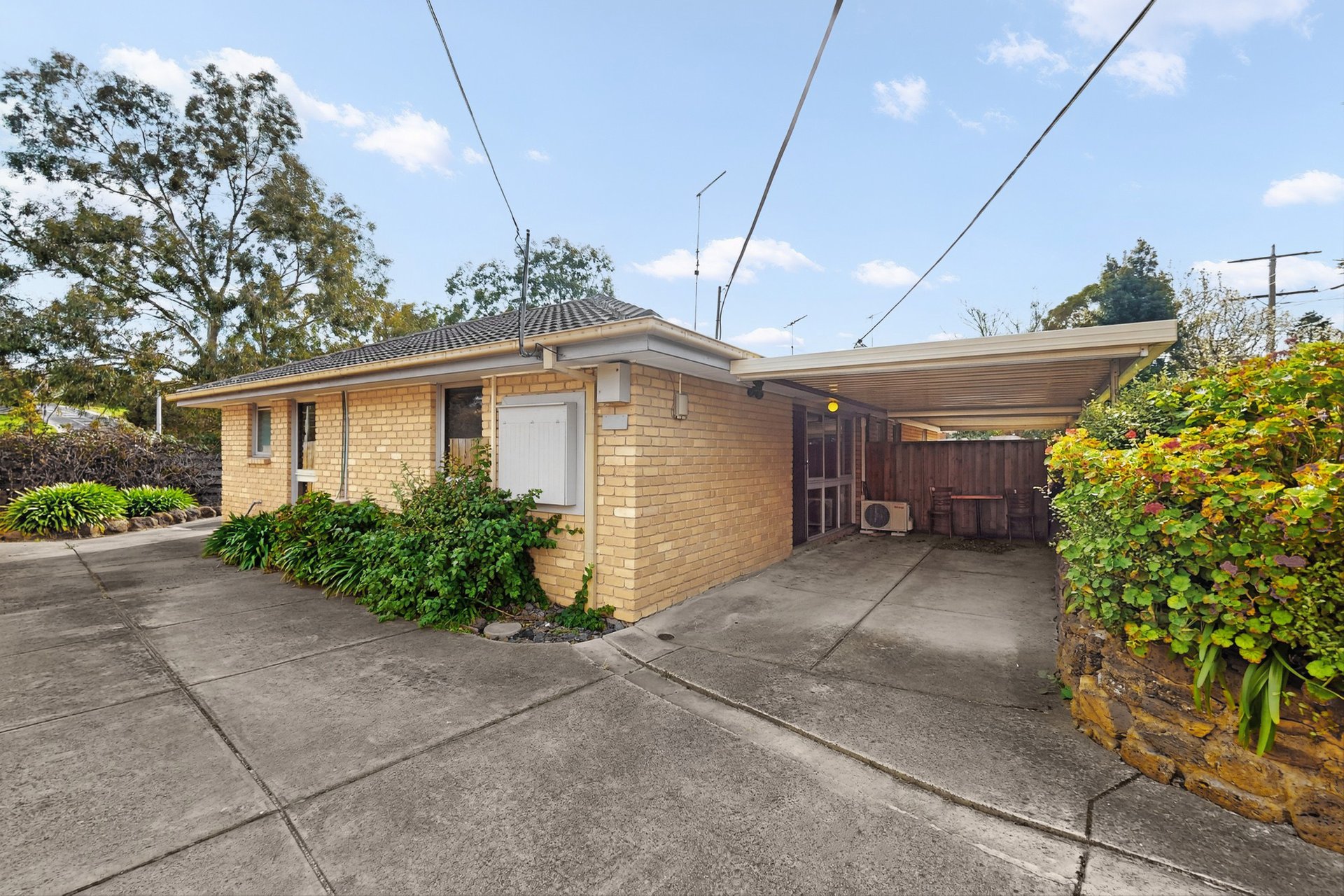 1/298 Parer Road, Airport West image 1