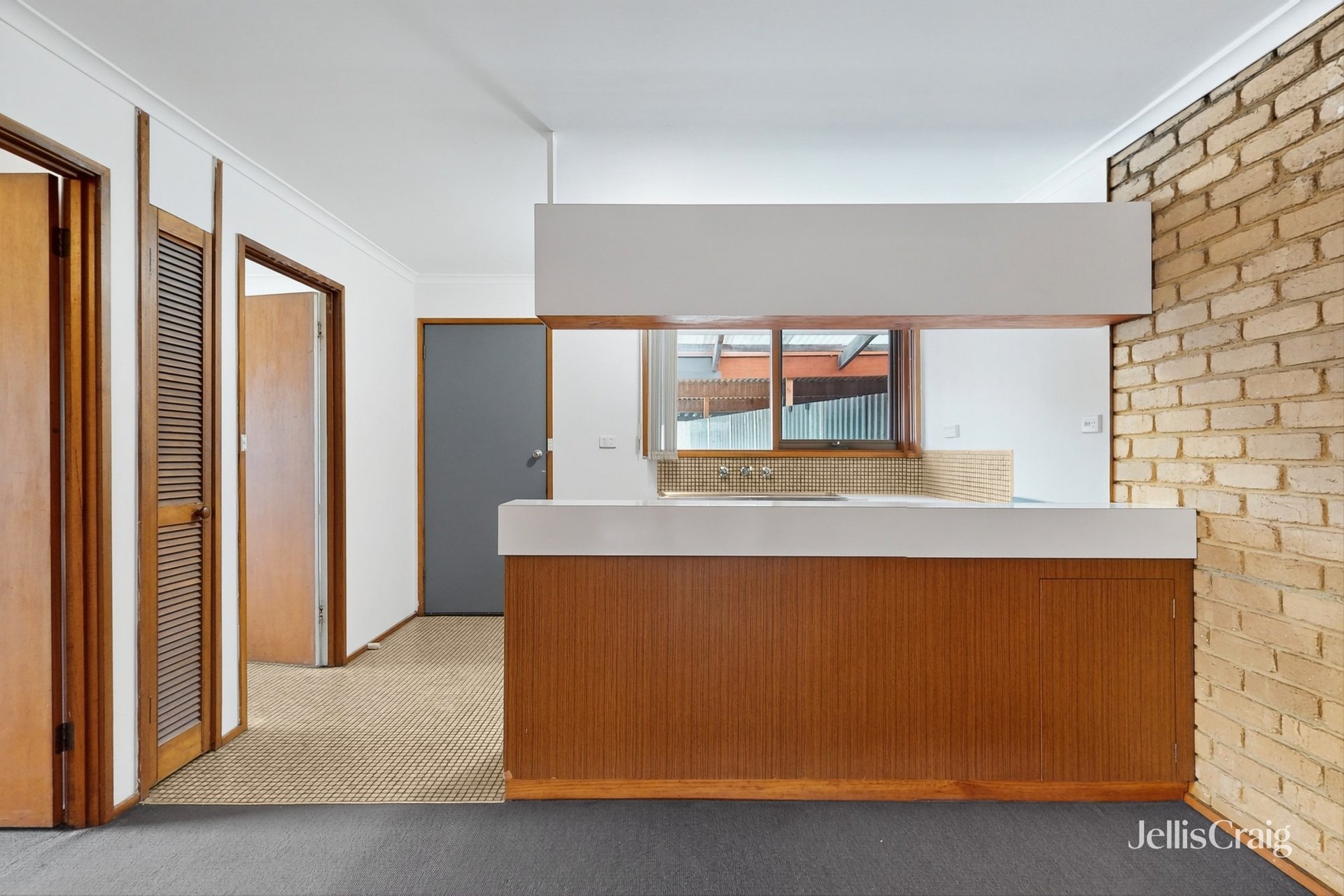1/298 Parer Road, Airport&nbsp;West image 3